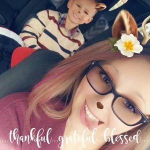 Meet your Posher, Kayla